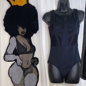 Sleek Black One Piece Swimsuit with Scoop Neckline